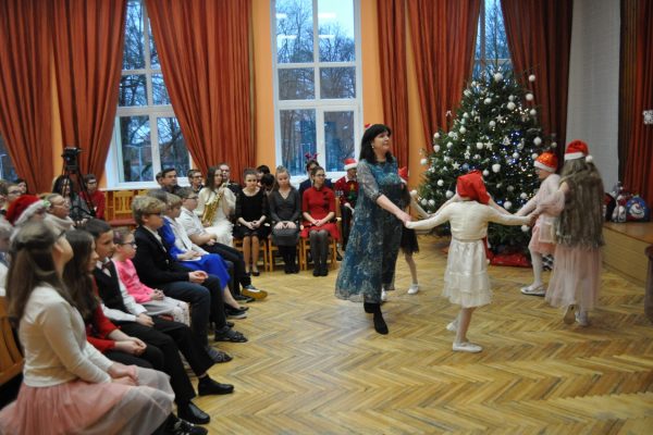 galerija_2022_ziemassveetki_08