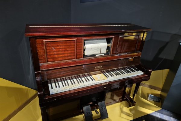 galerija_2024_galds_06