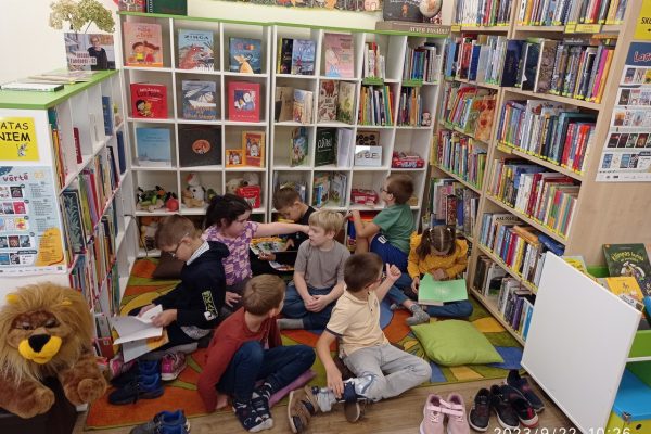 galerija_2024_gramatas_02